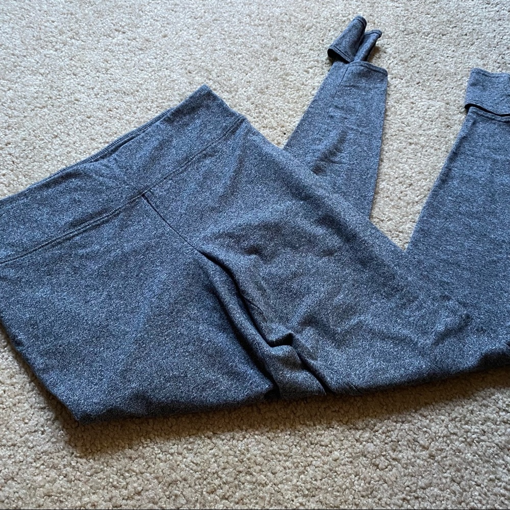 Leggings, Ankle Slits Grey